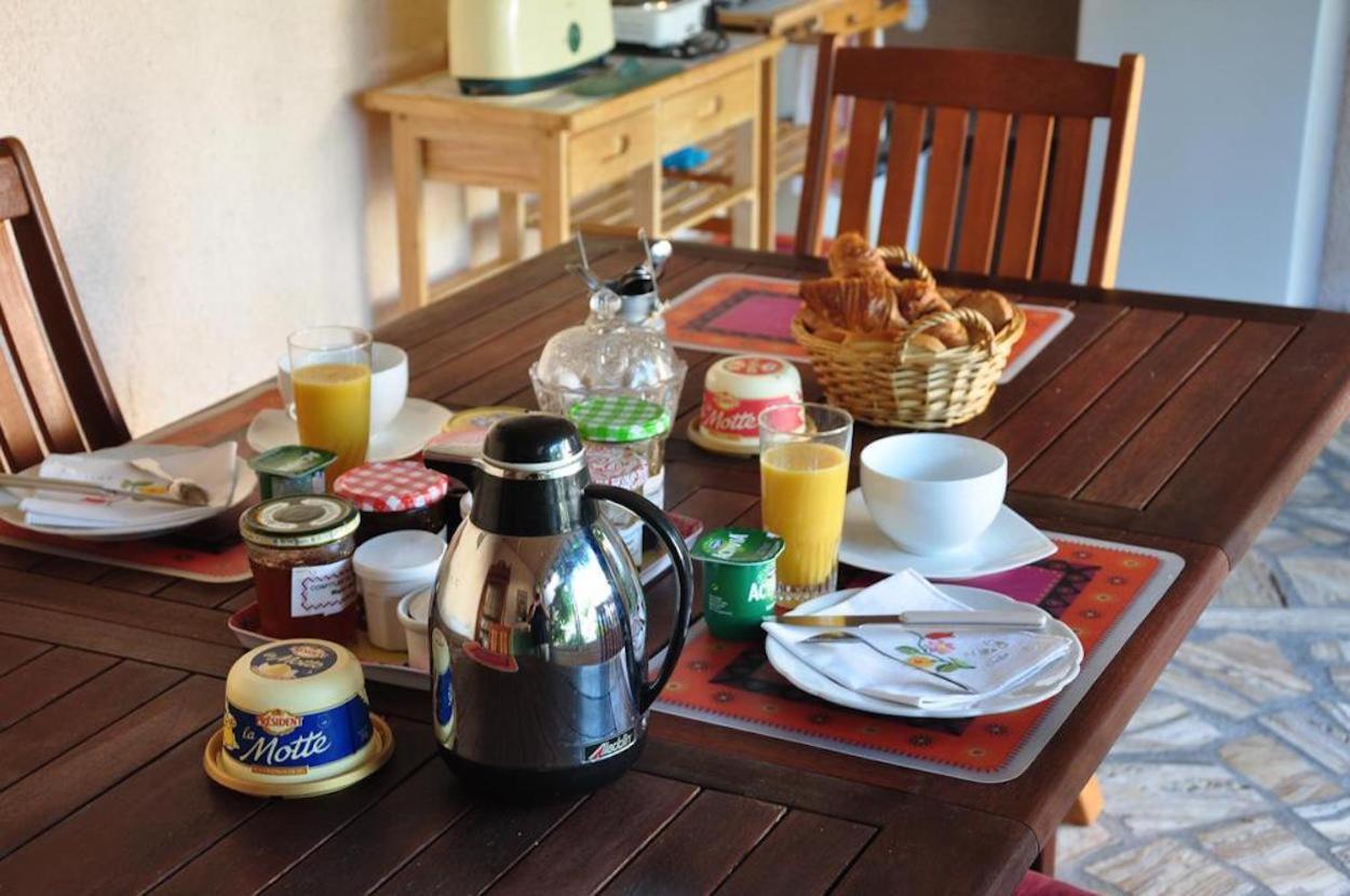 La Petite Tuilerie Hotel Villefranche-sur-Cher Ngoại thất bức ảnh